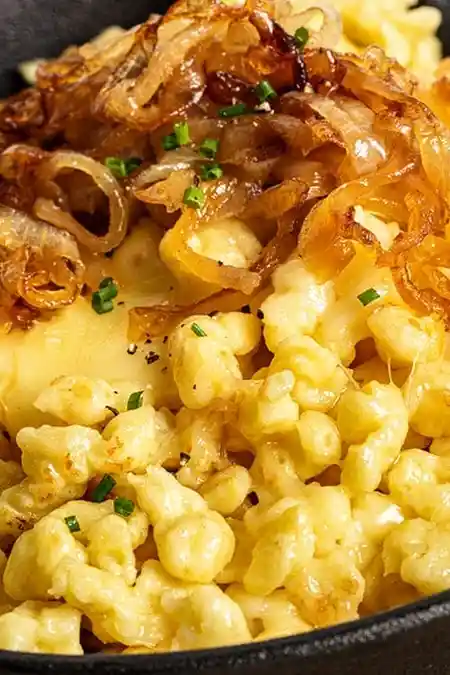 Original Allgäuer Kässpatzen mit Röstzwiebeln 3 Recipe image