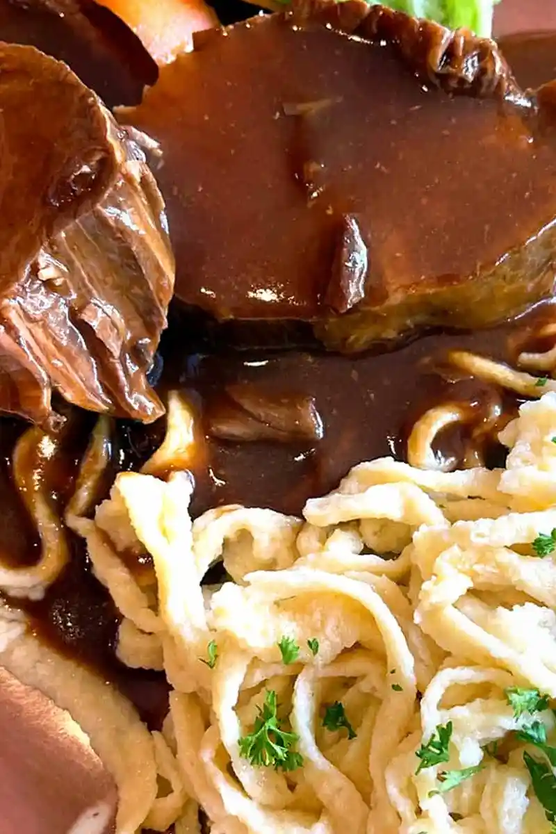 Authentischer deutscher Sauerbraten 3 Recipe image
