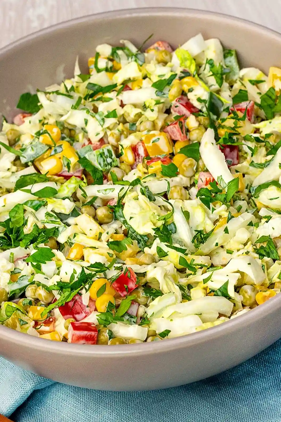 Über-Nacht-Salat mit cremigem Dressing 3 Recipe image