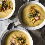Cremige Kartoffelsuppe mit herzhaften Einlagen