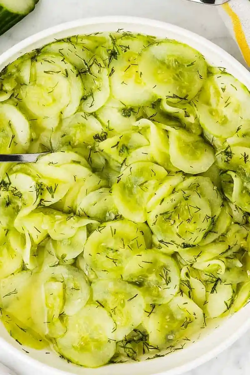 Klassischer Deutscher Gurkensalat mit frischem Dill 3 Recipe image