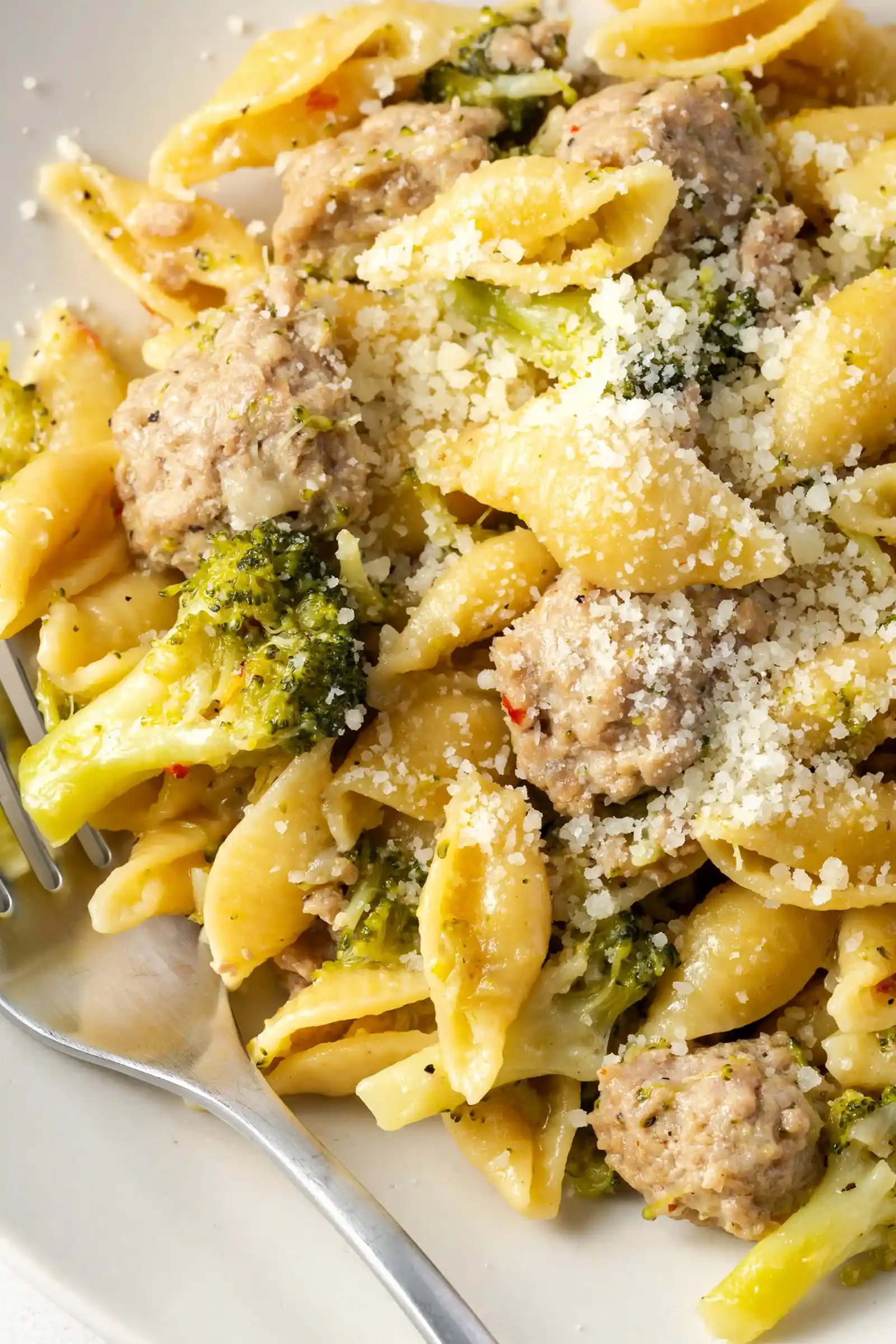 Proteinreiche Broccoli-Pasta mit Putenhackfleisch 3 Recipe image