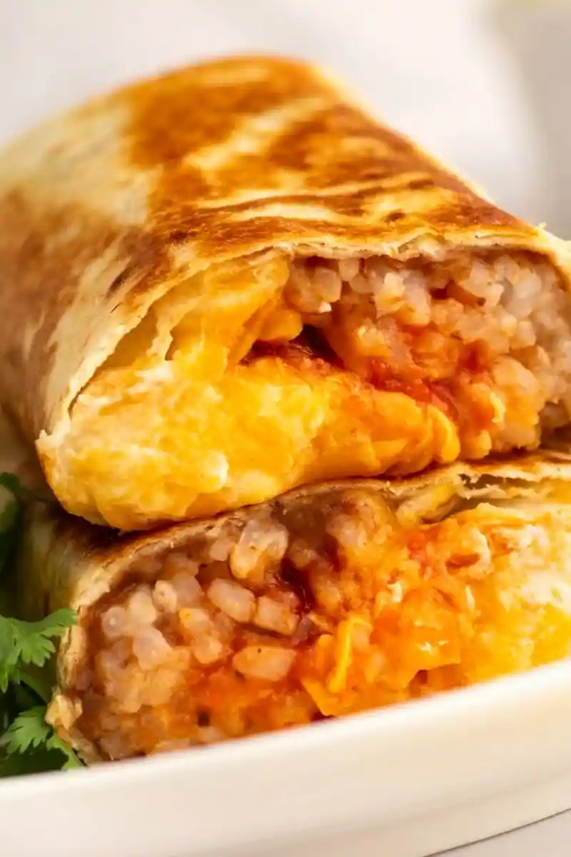 Herzhafte Käse-Bohnen-Reis-Burritos 3 Recipe image