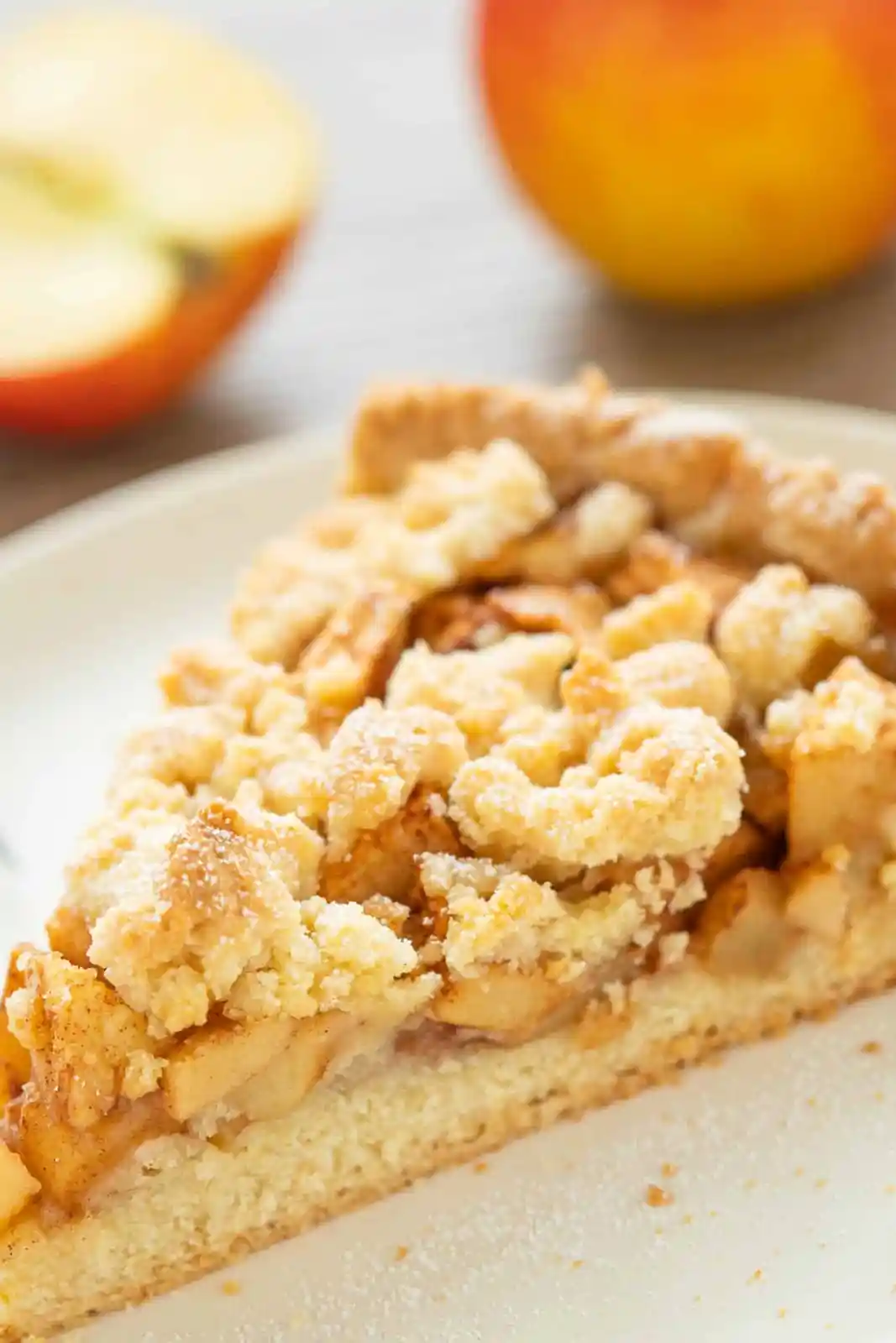 Klassischer Apfel-Streusel-Kuchen aus der Springform 3 Recipe image