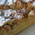 Saftiger Apfelkuchen mit knuspriger Mandelkruste 4 Saftiger Apfelkuchen mit knuspriger Mandelkruste
