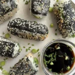 Knusprige Reispapier-Röllchen mit würzigem Thunfisch 4 Knusprige Reispapier-Röllchen mit würzigem Thunfisch