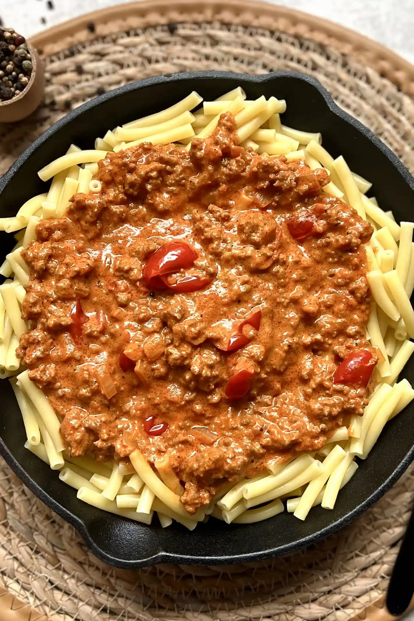 Cremige Pasta mit Hackfleischsoße und Frischkäse 3 Recipe image