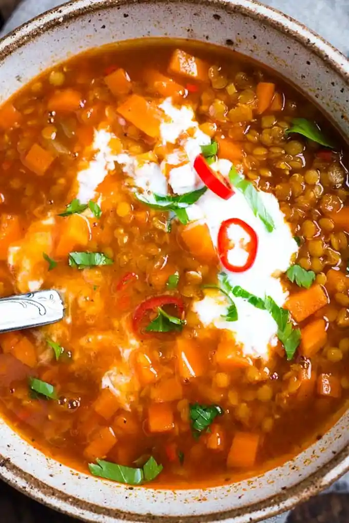 Schnelle rote Linsensuppe mit Ingwer und Chili 3 Recipe image