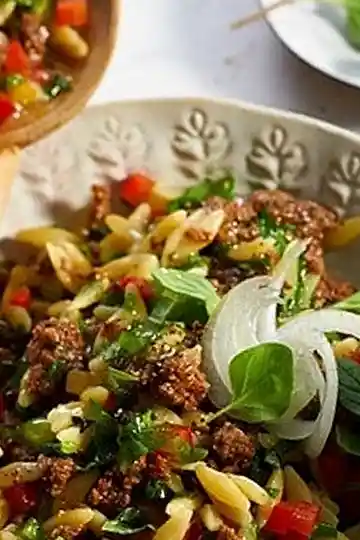 Herzhafter Kritharaki-Salat mit Rinderhackfleisch 3 Recipe image