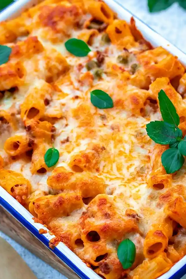 Cremige Rigatoni al Forno mit Hackfleisch und Erbsen 3 Recipe image