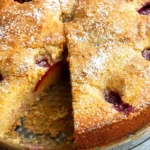 Schneller Pflaumenkuchen mit Rührteig 4 Saftiger Pflaumenkuchen mit würzigem Rührteig