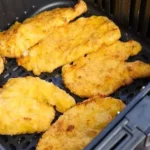 Schnitzel in der Heißluftfritteuse 4 Knusprige Schnitzel aus der Heißluftfritteuse