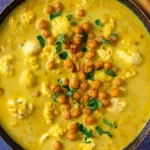 Wärmende Linsensuppe mit Blumenkohl und knusprigem Kichererbsentopping 4 Wärmende Linsensuppe mit Blumenkohl und knusprigem Kichererbsentopping