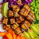 Tofu Buddha Bowl mit Erdnusssauce 4 Tofu Buddha Bowl mit Erdnusssauce